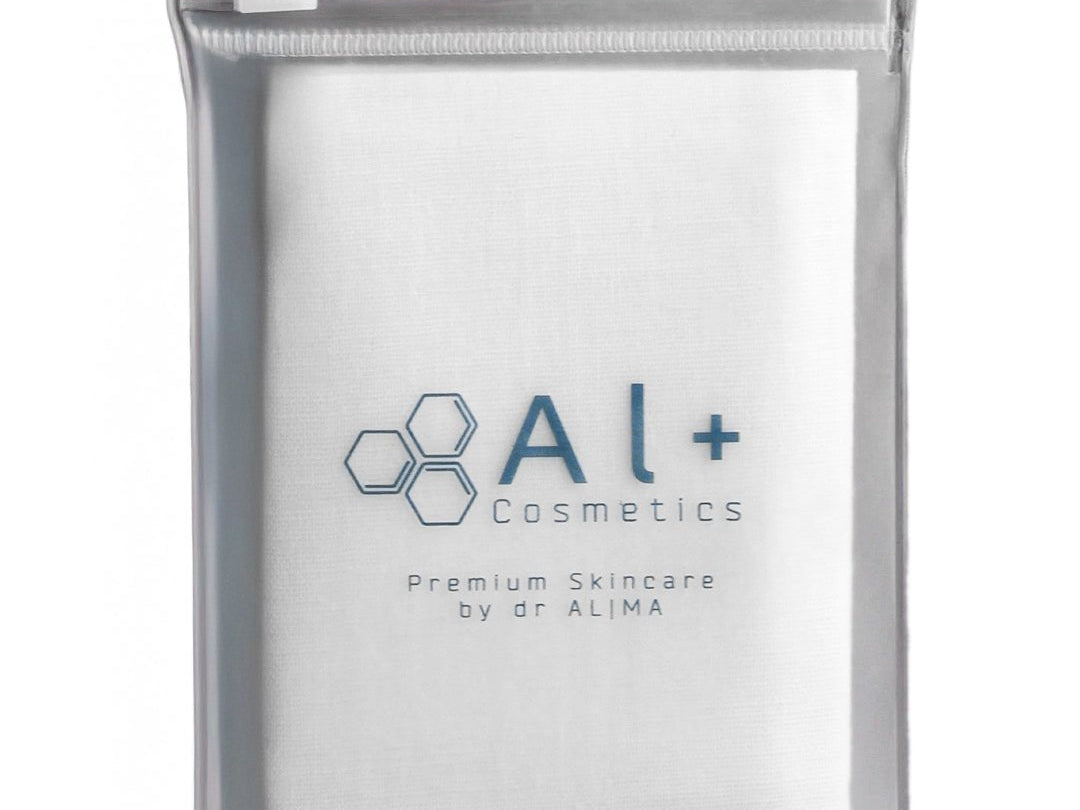 Горещата вода + грубо триене = перфектната рецепта за възпалена кожа. - Al+ Cosmetics